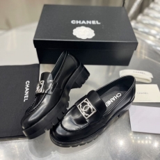 Chanel Low Shoes